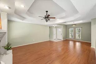 100 Downwood Dr, Burleson, TX 76028 - Photo 6