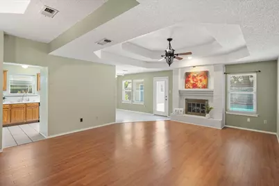 100 Downwood Drive, Burleson, TX 76028 - Photo 4