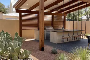 205 W Lincoln St, Marfa, TX 79843 - Photo 38
