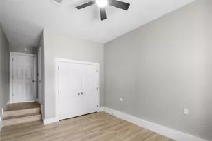 5624 S Hampshire Blvd, Fort Worth, TX 76112 - Photo 12
