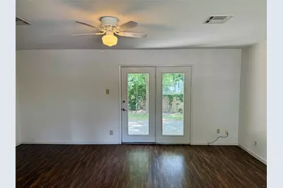 1407 N East St, Belton, TX 76513 - Photo 8