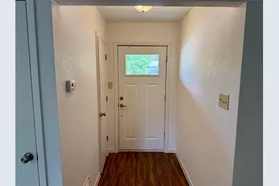 1407 N East St, Belton, TX 76513 - Photo 2
