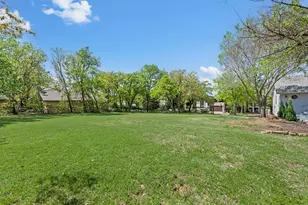 3716 Oakwood Dr, Grapevine, TX 76051 - Photo 36