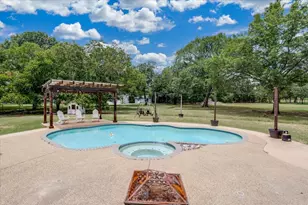 190 Robinson Rd, Combine, TX 75159 - Photo 1