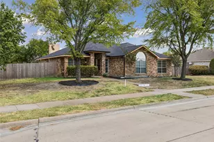 7048 Sample Dr, The Colony, TX 75056 - Photo 16