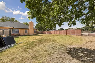 7048 Sample Dr, The Colony, TX 75056 - Photo 18