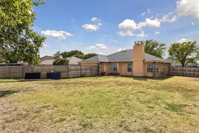 7048 Sample Drive, The Colony, TX 75056 - Photo 14