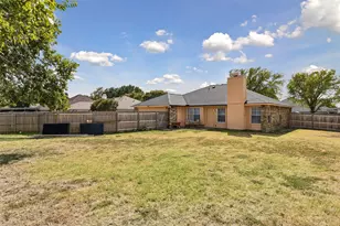 7048 Sample Dr, The Colony, TX 75056 - Photo 14