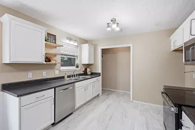 3113 Spring Lake Drive, Bedford, TX 76021 - Photo 10