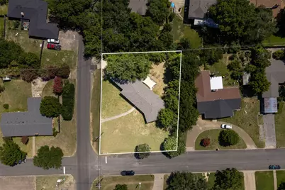 627 Bellaire Drive, Woodway, TX 76712 - Photo 2