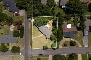 627 Bellaire Dr, Woodway, TX 76712 - Photo 2