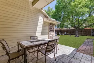 1317 Savoy Dr, Carrollton, TX 75006 - Photo 20