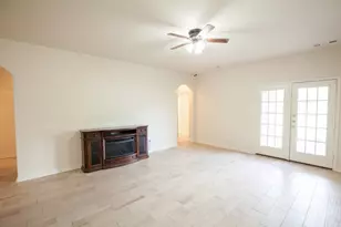 128 Tennyson St, Anna, TX 75409 - Photo 2