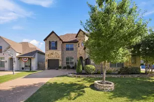634 Emerson Dr, Rockwall, TX 75087 - Photo 2