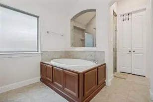 2810 Green Cir Dr, Mansfield, TX 76063 - Photo 16