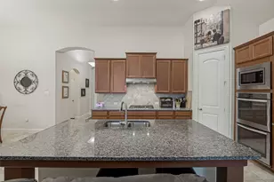 2810 Green Cir Dr, Mansfield, TX 76063 - Photo 10