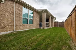 2810 Green Cir Dr, Mansfield, TX 76063 - Photo 22