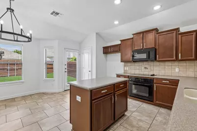 1801 Ringtail Drive, Little Elm, TX 75068 - Photo 4