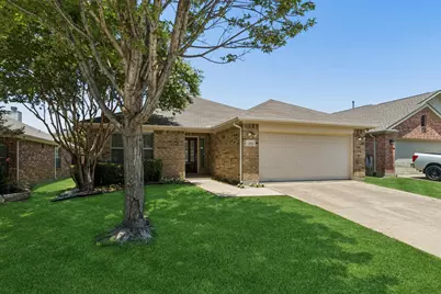 1801 Ringtail Drive, Little Elm, TX 75068 - Photo 2