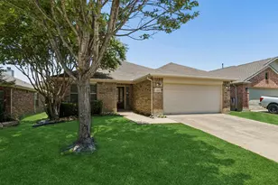 1801 Ringtail Dr, Little Elm, TX 75068 - Photo 2