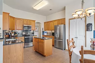 1009 Ethan Dr, Greenville, TX 75402 - Photo 8