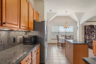 1009 Ethan Dr, Greenville, TX 75402 - Photo 10