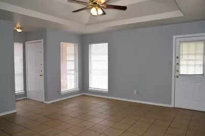 602 Crestridge Court #B, Decatur, TX 76234 - Photo 4