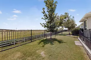 9121 Perimeter St, Denton, TX 76207 - Photo 8