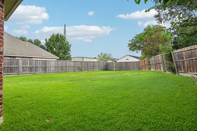 7917 Southern Hills Lane, Rowlett, TX 75089 - Photo 32