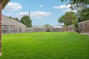 7917 Southern Hills Ln, Rowlett, TX 75089 - Photo 32