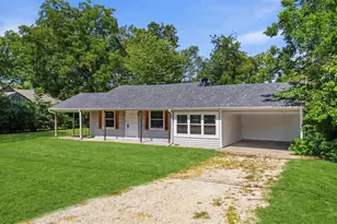 337 N 1st St, Point, TX 75472 - Photo 4