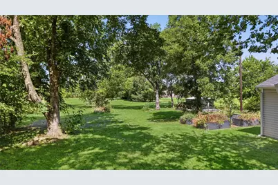 337 N 1st Street, Point, TX 75472 - Photo 26