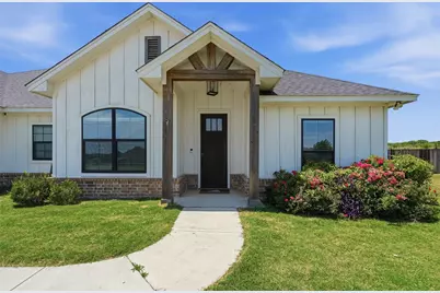 109 Stonegate Avenue, Weatherford, TX 76087 - Photo 2