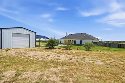 109 Stonegate Avenue, Weatherford, TX 76087 - Photo 36