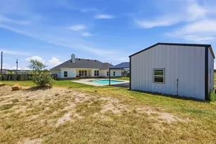 109 Stonegate Ave, Weatherford, TX 76087 - Photo 38