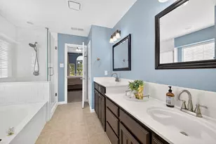 2724 Winterlake Dr, Carrollton, TX 75006 - Photo 22