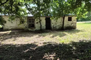 166 Seldon Loop, Bowie, TX 76230 - Photo 4