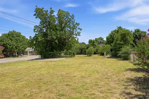 632 Bluebonnet Dr, Hurst, TX 76053 - Photo 1
