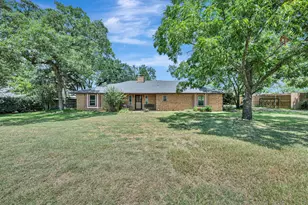 408 Chimney Hill Cir, Mansfield, TX 76063 - Photo 1