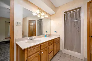 408 Chimney Hill Cir, Mansfield, TX 76063 - Photo 18
