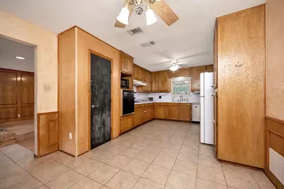 408 Chimney Hill Circle, Mansfield, TX 76063 - Photo 2