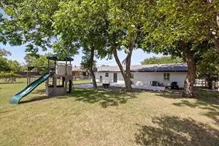 270 Barker St, Stephenville, TX 76401 - Photo 34