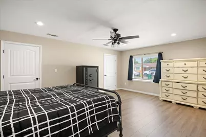 270 Barker Street, Stephenville, TX 76401 - Photo 14