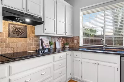 2009 Brook Lane, Flower Mound, TX 75028 - Photo 20