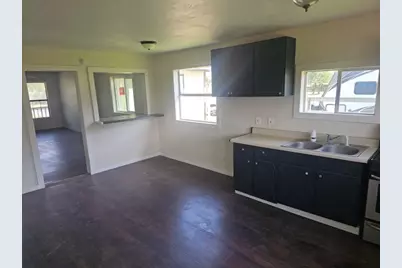 525 Jane Street, Corpus Christi, TX 78418 - Photo 6