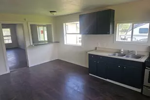 525 Jane St, Corpus Christi, TX 78418 - Photo 6