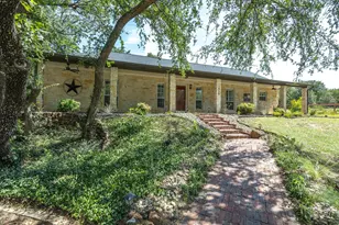1025 Burchbury Trail, Argyle, TX 76226 - Photo 2
