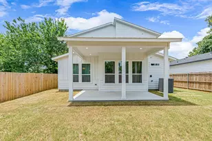 6314 Myrtle St, Dallas, TX 75215 - Photo 30
