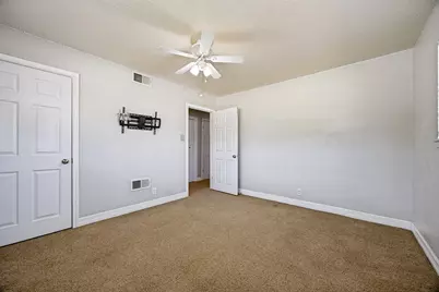 2506 Easy Street, Denison, TX 75020 - Photo 14