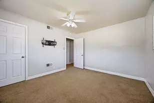2506 Easy St, Denison, TX 75020 - Photo 14